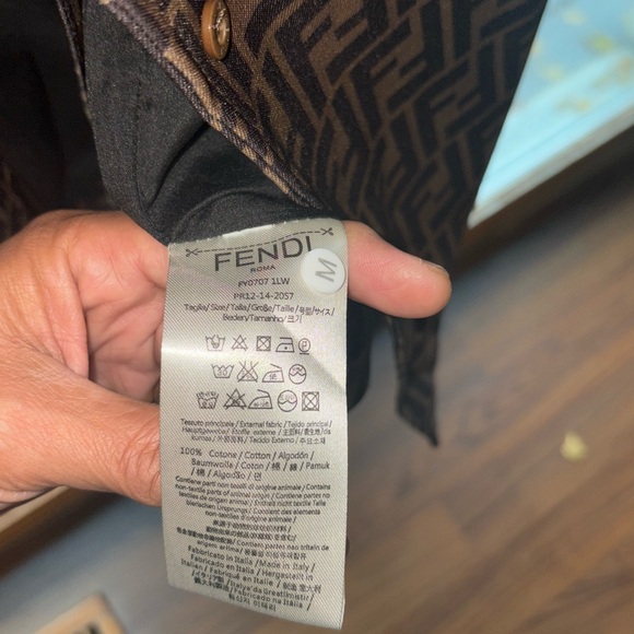 Meet your Posher, Liz - Picture 5 of 9